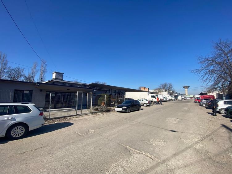 Hala 1600 mp si teren 4000 mp de vanzare,  BACAU, Str. Constantei(Alexei Tolstoi - 4