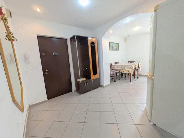 NORD, Bloc 1985, Apartament 2 cam Decomandat, Parter + 2 Balcoane cu acte - 3