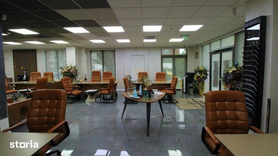 Spațiu comercial, de 124.84 mp, în Metalurgiei