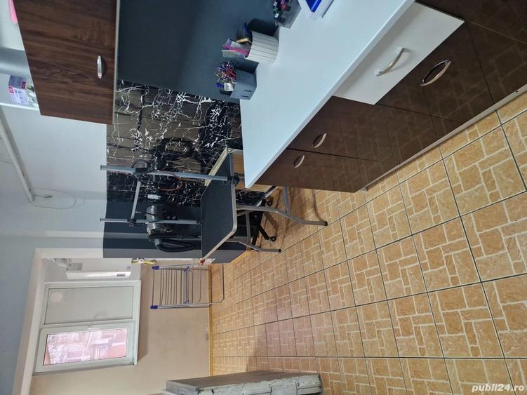 Inchiriez salon frizerie canina ..utilat complet.. - 3