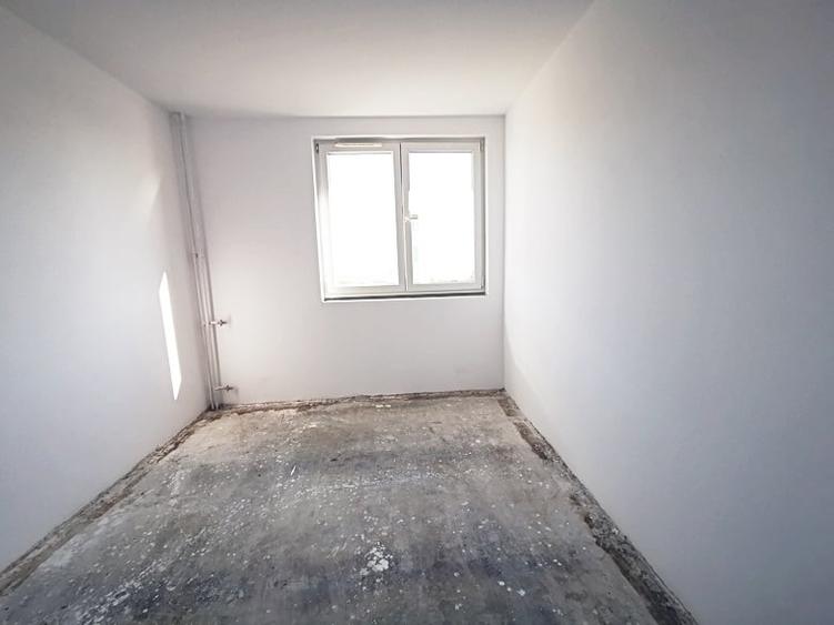 Vanzare 3 cam Obor, Masina de Paine, proaspat zugravit, loc parcare - 7