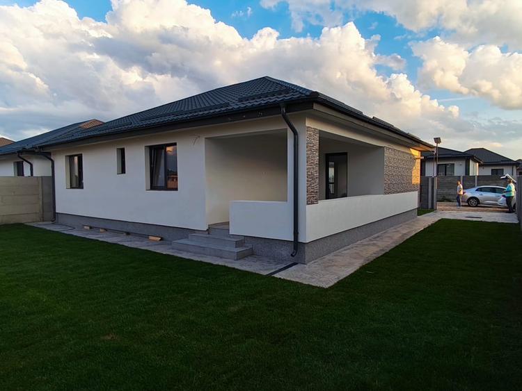 FARA COMISION in Bacu casa 4 camere 2 bai placa beton la pod incalz pardoseala - 11