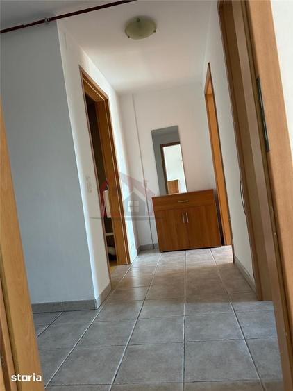 Apartament cu 2 camere decomandat în Baicului