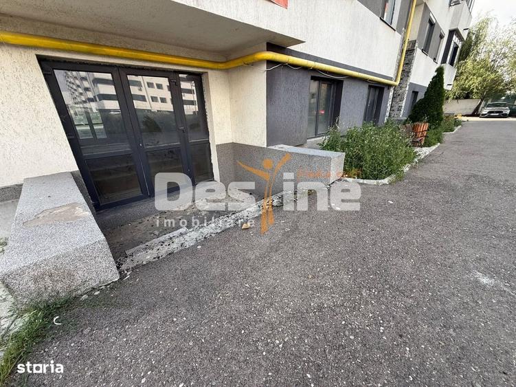 Spațiu comercial, de 151 mp, în Roșu