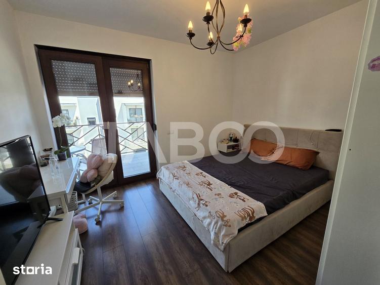 Apartament cu 4 camere decomandat în Central