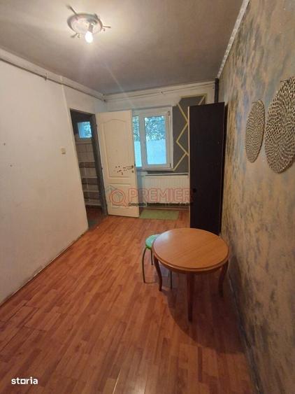 Sector 4 - Metrou Brancoveanu garsoniera decomandata - 1