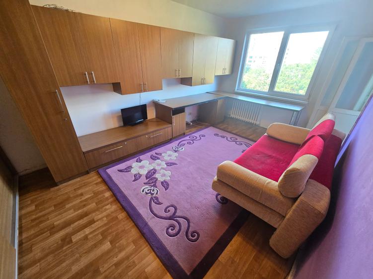 Apartament cu 2 camere decomandat în Gorjului