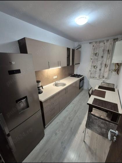 Garsonieră decomandată în Central