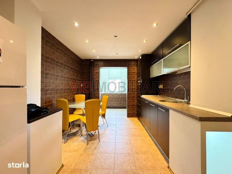 Apartament cu 3 camere în Păcii