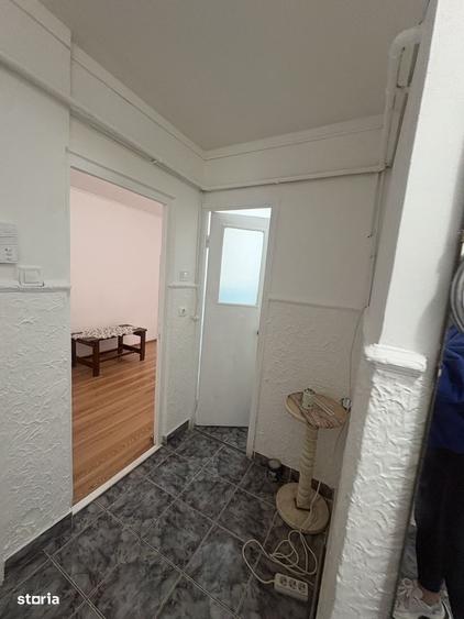 Apartament cu 2 camere decomandat în Astra