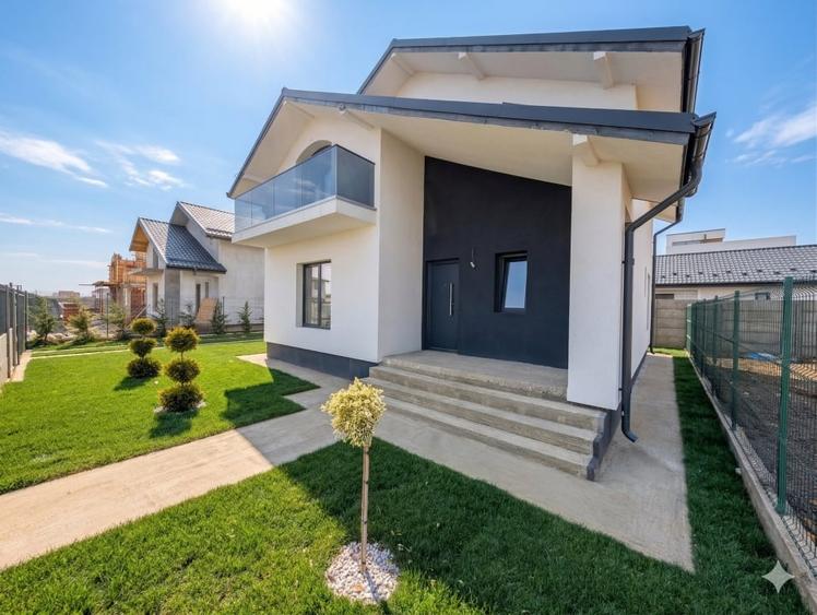 Casă individuală cu 5 camere cu Teren 300 Mp în Tunari