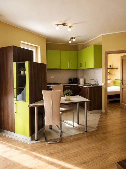 Apartament cu 2 camere decomandat în Central