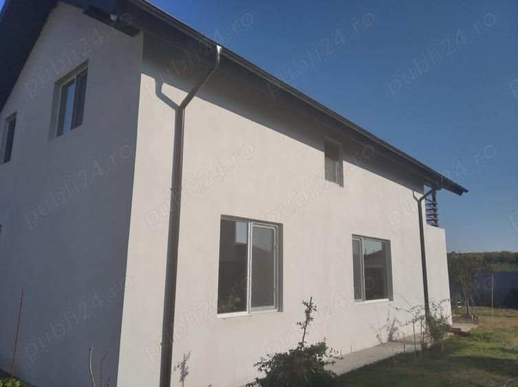 Casă cu 6 camere în Central