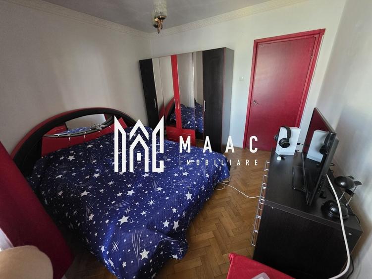 Apartament cu 4 camere decomandat în Central