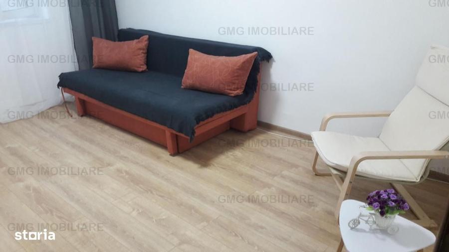 Garsonieră decomandată în Tei