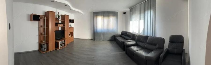 Casă cu 5 camere cu Teren 1000 Mp în Sălard