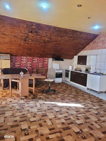 Apartament cu 3 camere în Anda