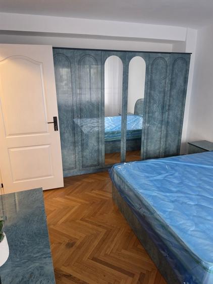 Apartament cu 3 camere decomandat în Uiasca