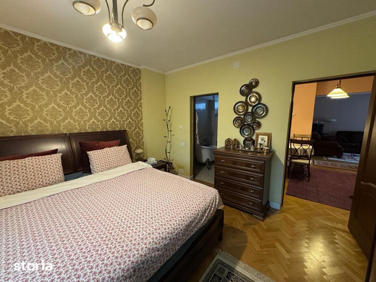 Vanzare apartament trei camere 84mp in vila garaj Cotroceni Medicina - 8