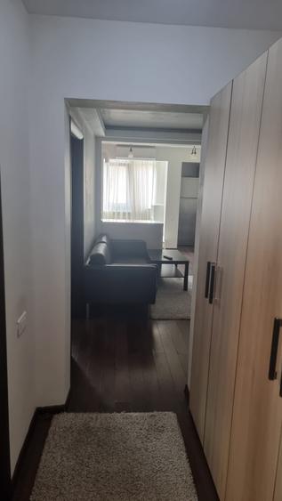 Apartament 3 camere de vânzare - zonă centrală, mobilat și utilat. - 10