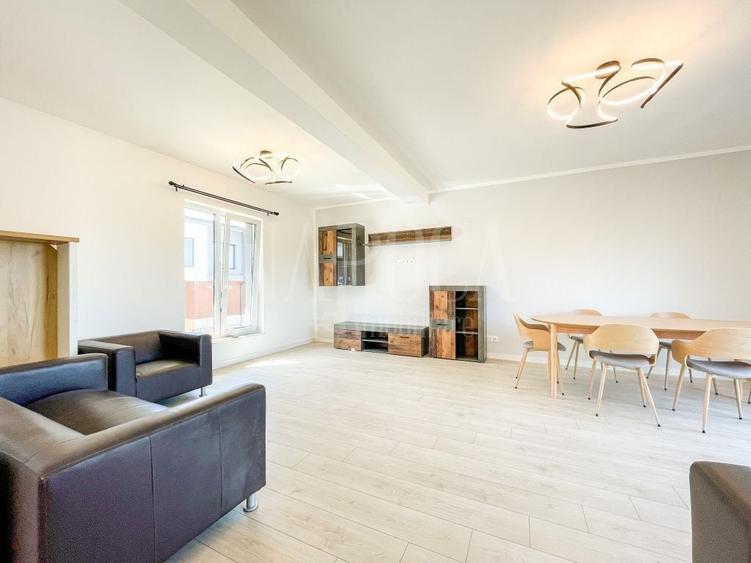 Casa 5 camere de vanzare in Floresti - 1