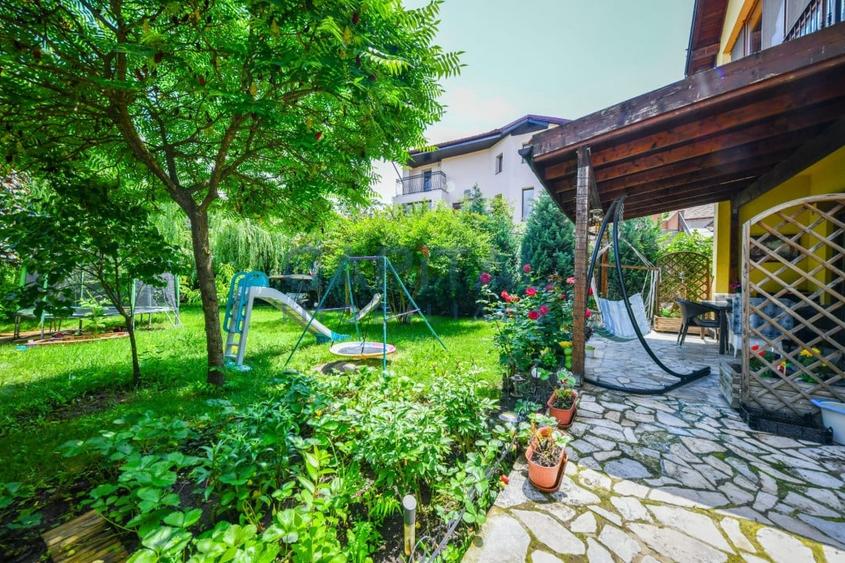 Casa de vanzare in cartierul Andrei Muresanu, Comision 0! - 12