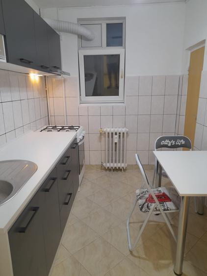 TITAN ,LANGA METROU ,APARTAMENT INCHIRIERE - 1