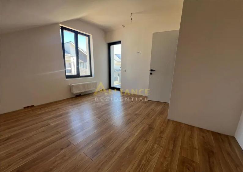 Casa individuala P M - 3, 4 sau 5 camere - teren 370mp - 2