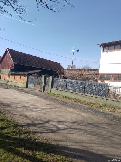 Casă cu 2 camere cu Teren 500 Mp în Bretea Mureșană