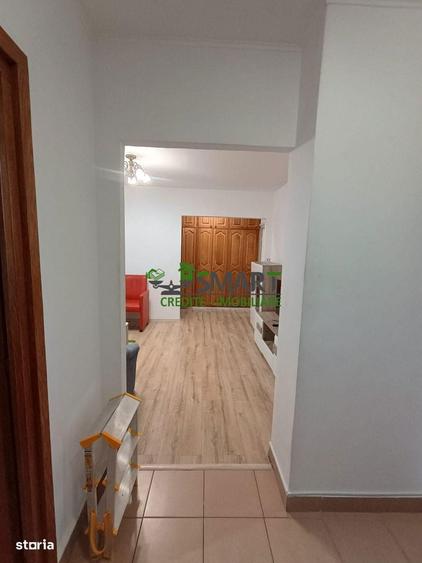 De inchiriat Apartament 3 camere, Str. George Co?buc - 6