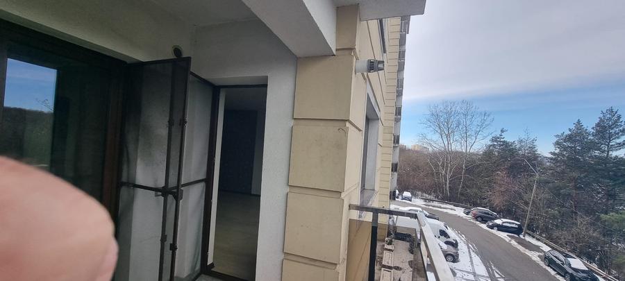 Vand apartament 2 camere in Pitesti, bloc Panorama Tower, etaj 1 - 4