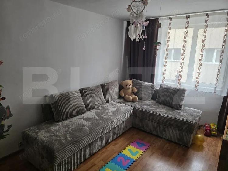 Apartament 3 Camere Decomandat | 68 mp Utili | Balcon pe Col? | Etaj 3/4 - 8