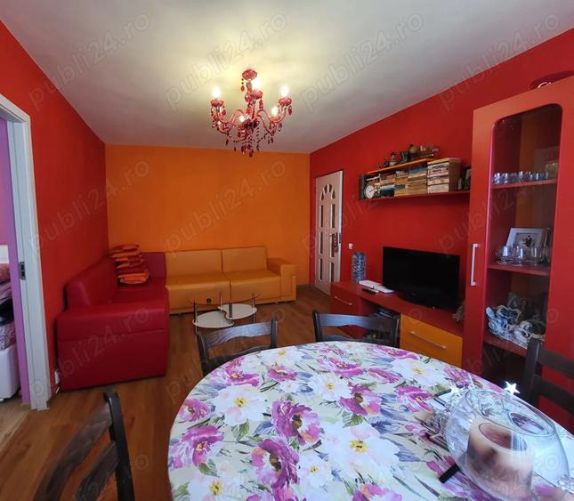 Apartament de vanzare - 4