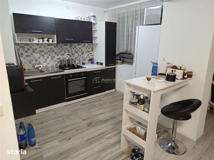 Apartament 2 camere in zona centrala Moldova Noua, langa piata - 3