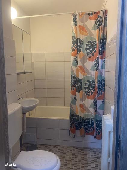 Garsoniera de inchiriat zona Titan 295 - 5