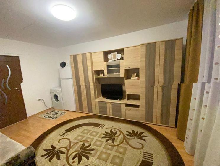 Inchiriez garsoniera 22mp - 5