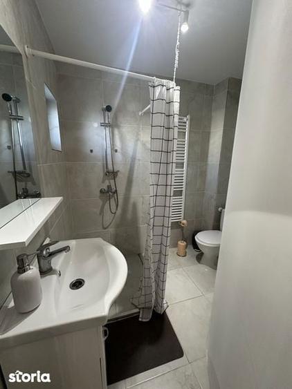 Casa cu 3 camere, garaj si curte - 3