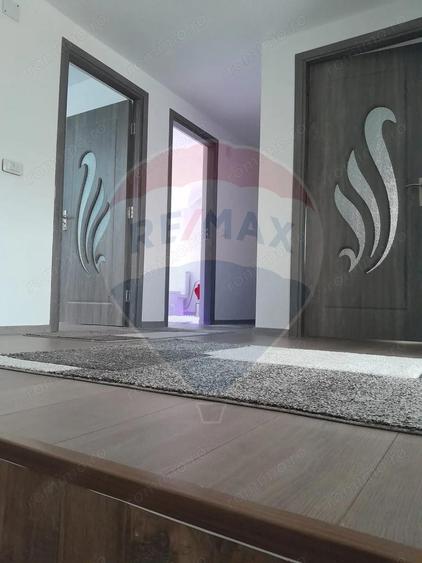 Casa / Vila cu 4 camere de vanzare Curtea de Arges - 10