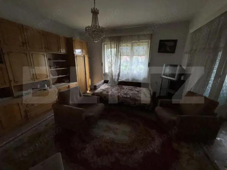 Casa de vanzare 3 camere - 1