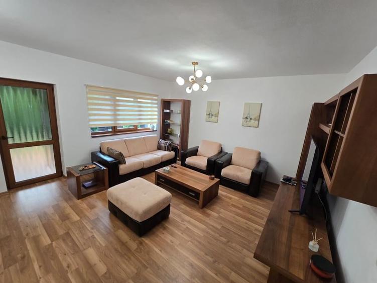 De inchiriat Casa insiruita, situata in zona Cetate. - 3