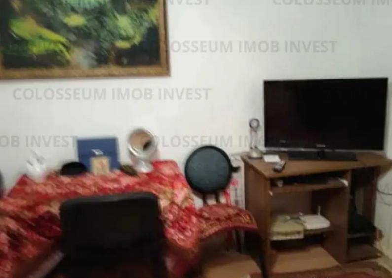 Apartament 3 camere, decomandat - zona Centrul Istoric - 1