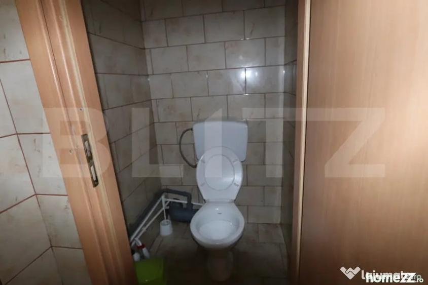 Spațiu comercial, de 96 mp, în Central