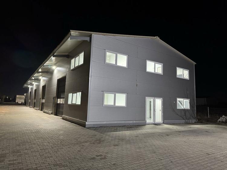 Hala/ spatiu depozitare/ birou - 2