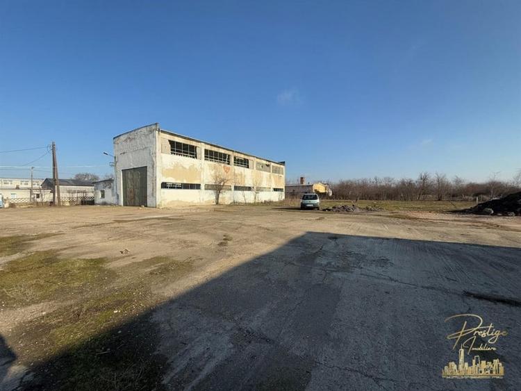 Hale industriale cu teren 6600 mp de vanzare in Com. Cefa - 1