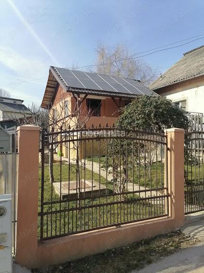 Vand casa fieni Vand casa fieni
