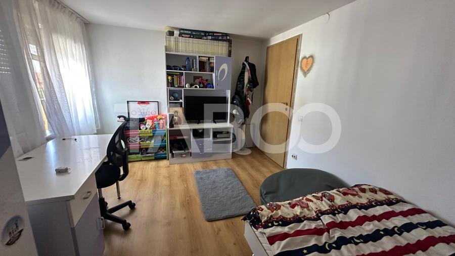 Doua case de tip duplex  Comision 0  de vanzare in Sibiu - 17