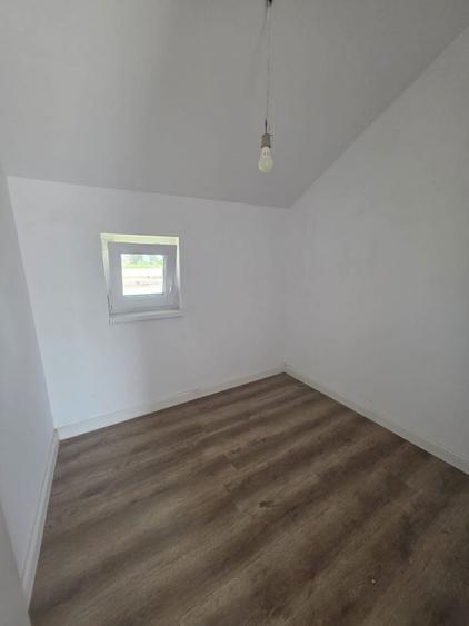 Casă individuală cu 5 camere cu Teren 550 Mp în Berceni