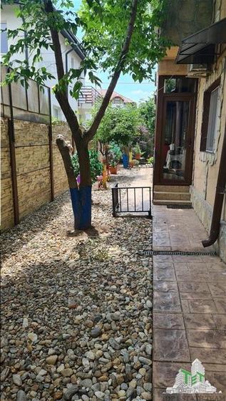 Super afacere, vila cu aspect de conac cu spatii moderne dar si clasice antichiz - 4