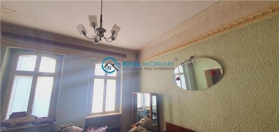 Royal Imobiliare - Vanzare imobil + teren zona Centrala - 4