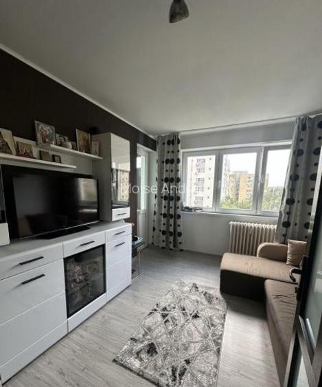 Apartament 2 camere decomandat zona Drumul Taberei metrou Romancierilor